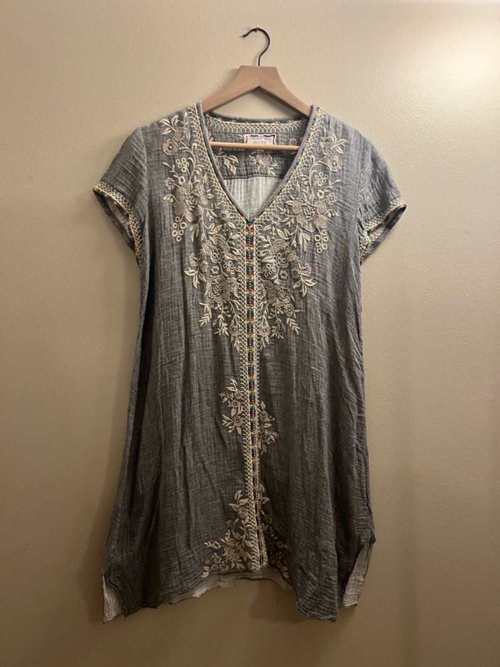 Johnny Was Gray Tunic Dress with Cream Embroidery